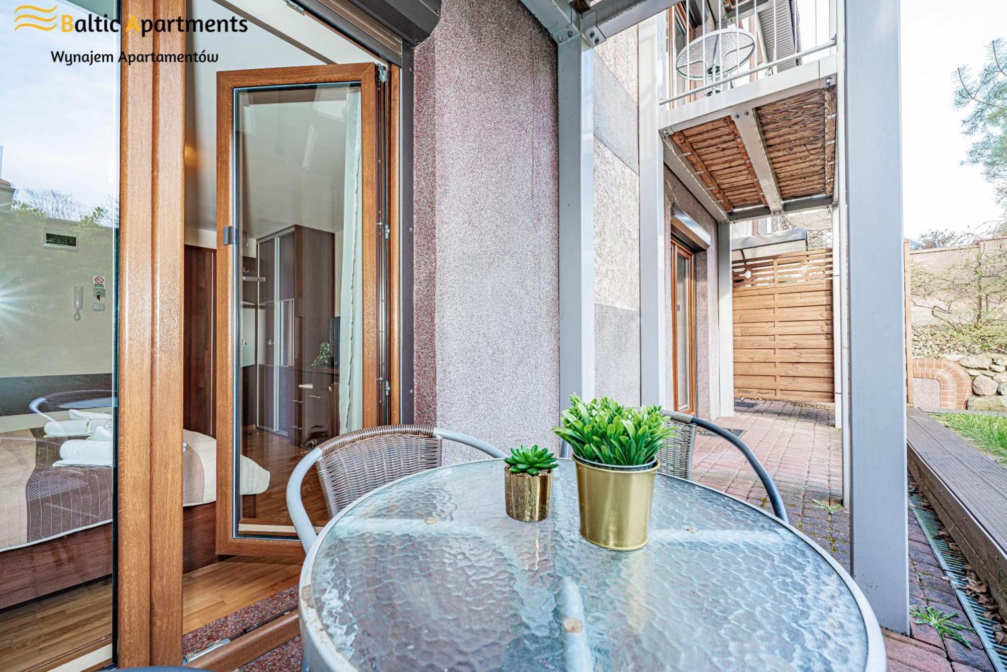 Baltic Apartments - Hotelik Przy Promenadzie Свіноуйсьце Екстер'єр фото